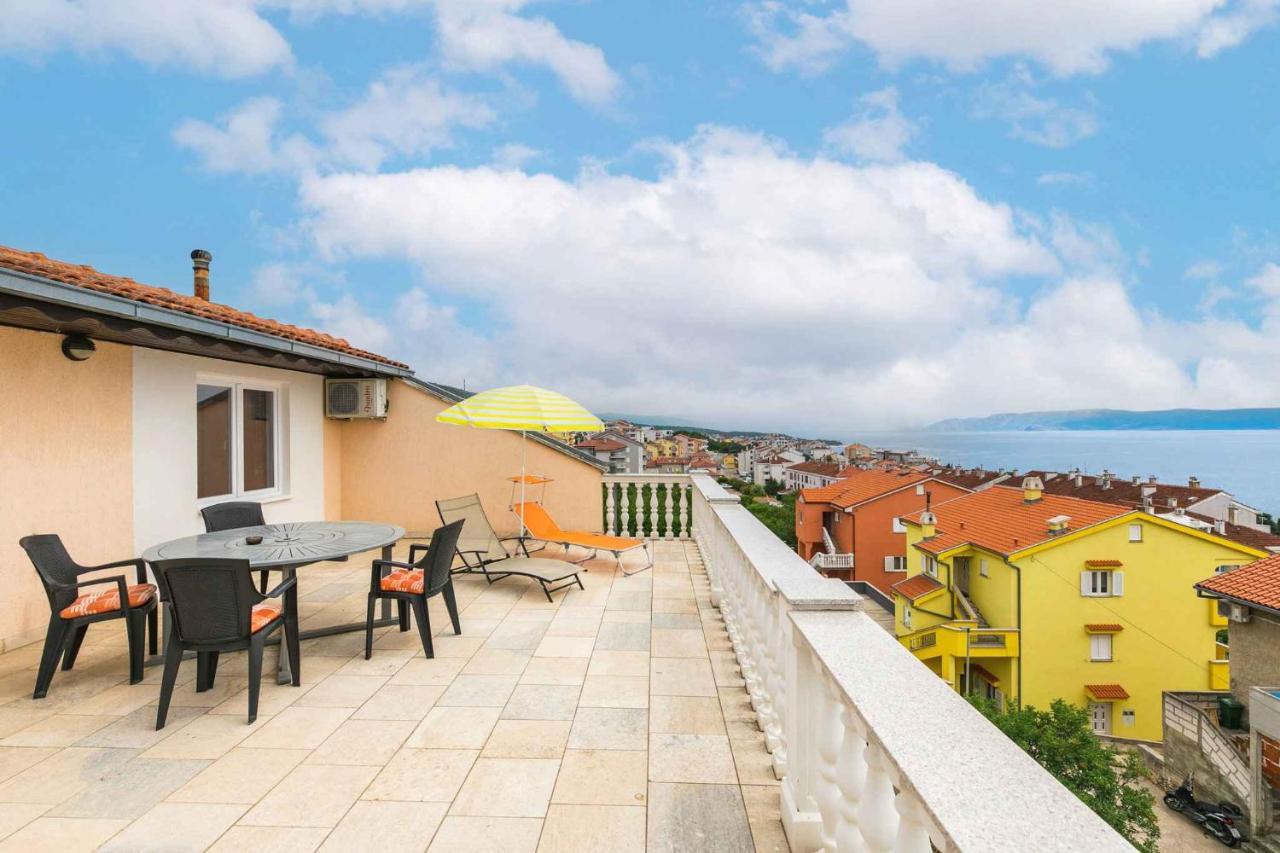 Apartment In Crikvenica 39210 Luaran gambar
