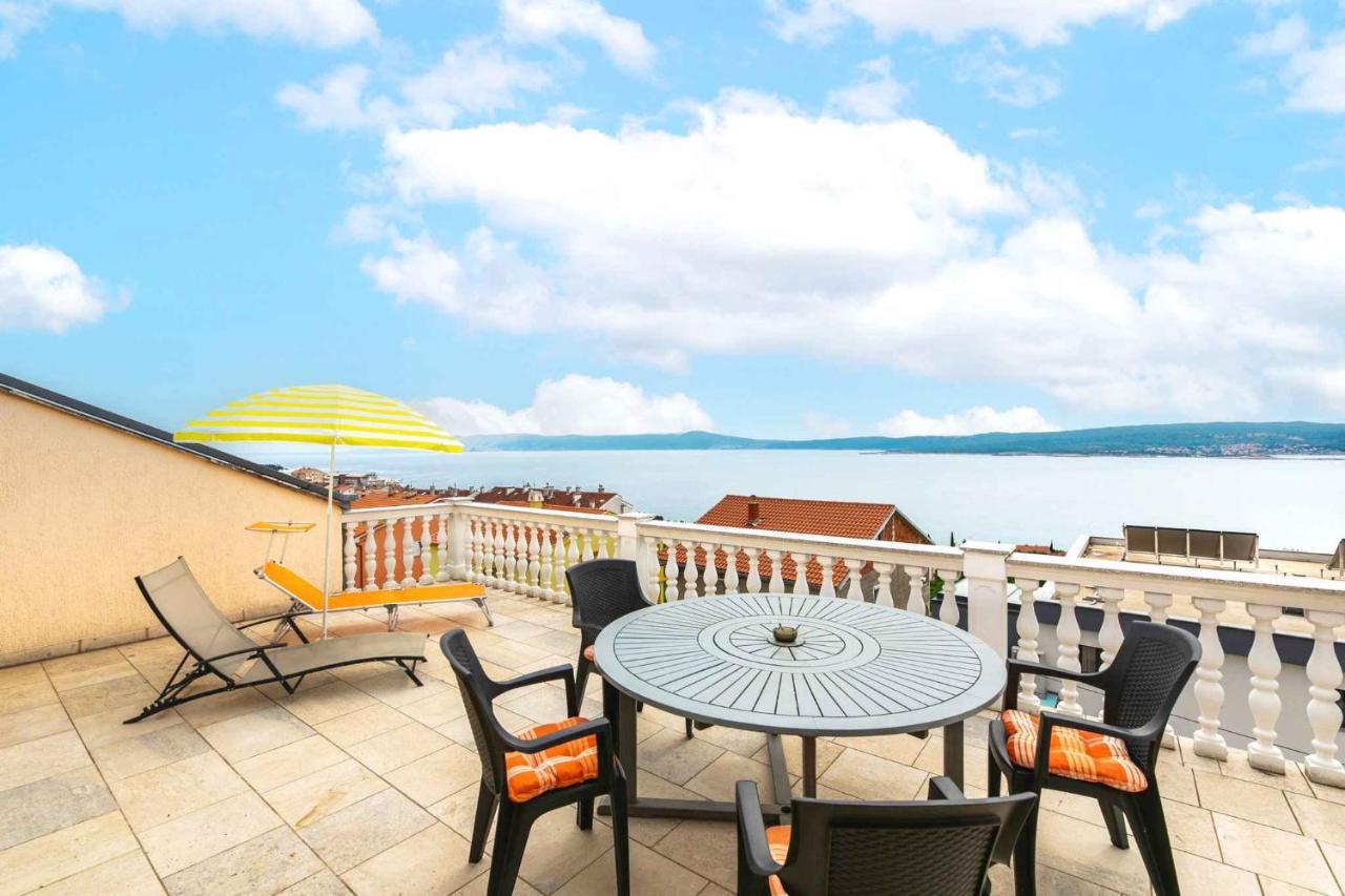Apartment In Crikvenica 39210 Luaran gambar