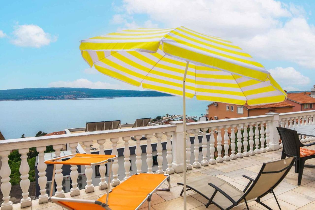 Apartment In Crikvenica 39210 Luaran gambar