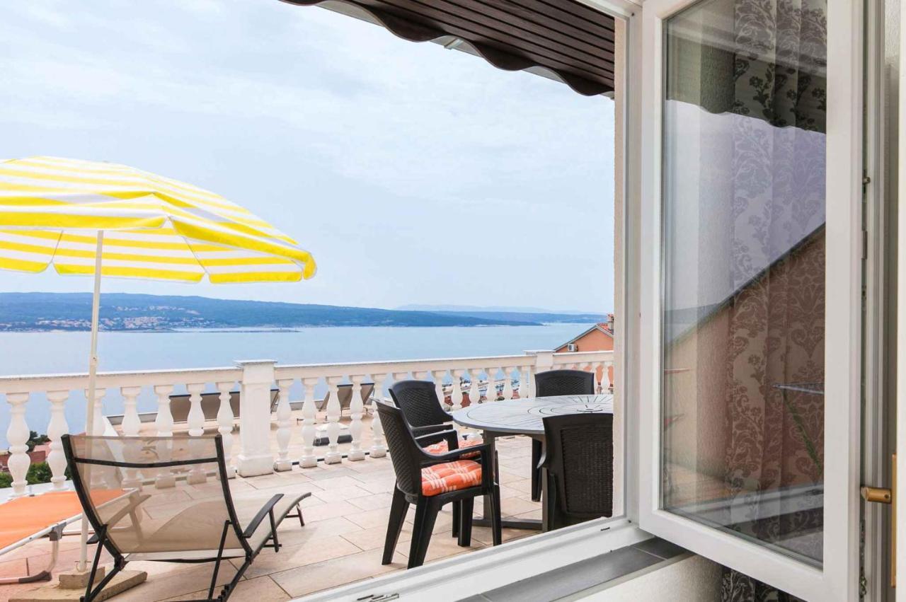 Apartment In Crikvenica 39210 Luaran gambar