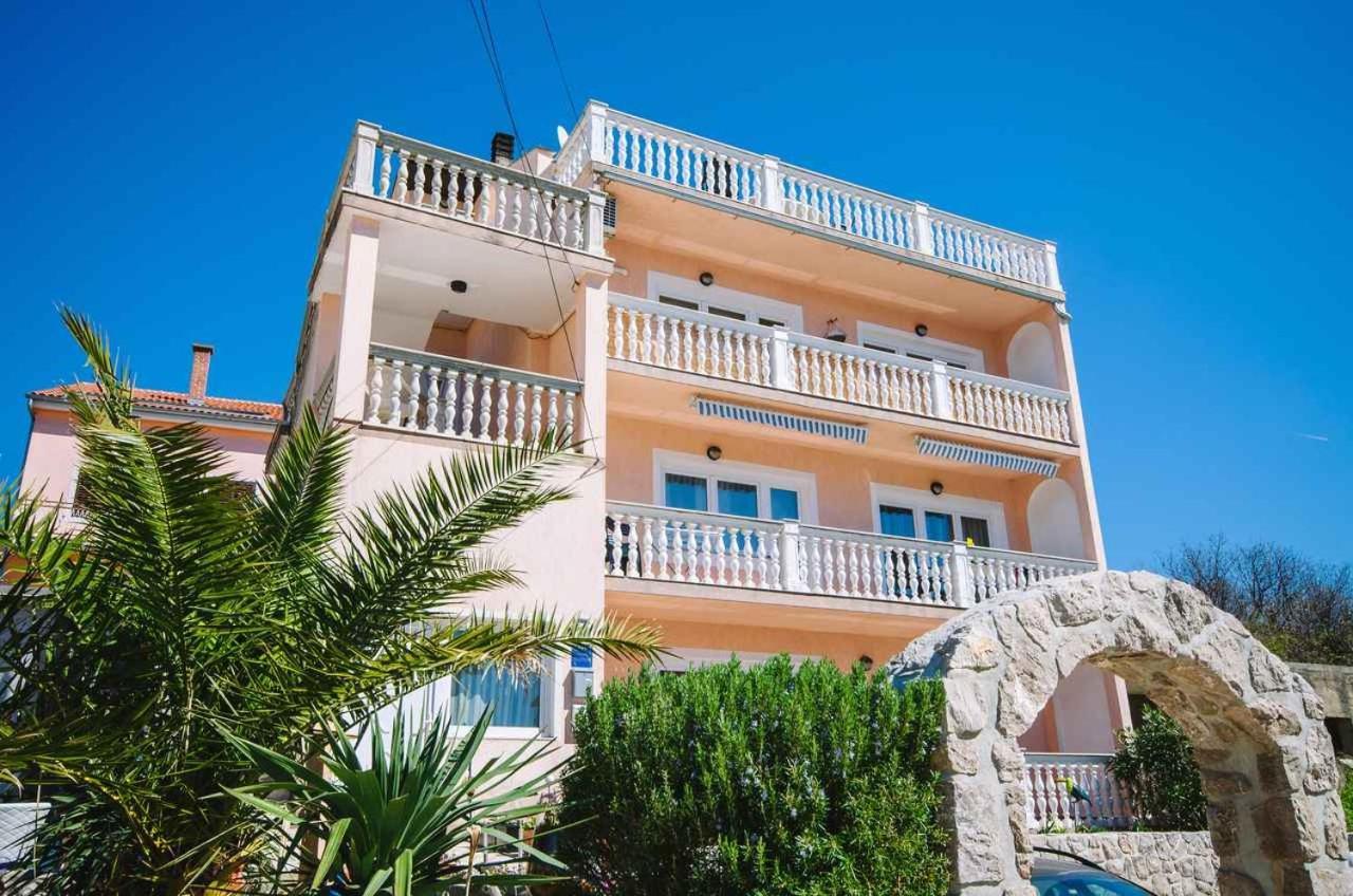 Apartment In Crikvenica 39210 Luaran gambar