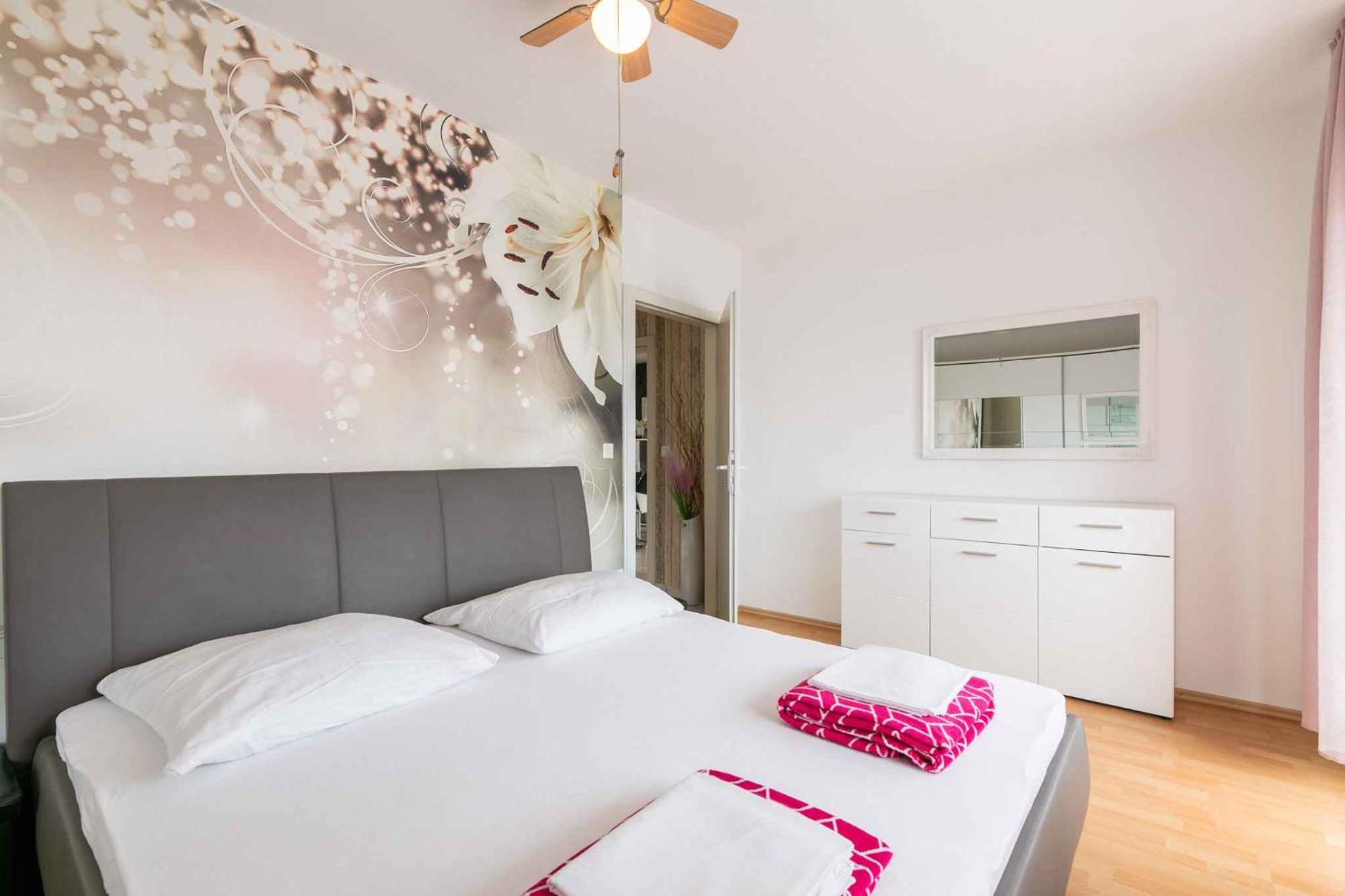 Apartment In Crikvenica 39210 Luaran gambar